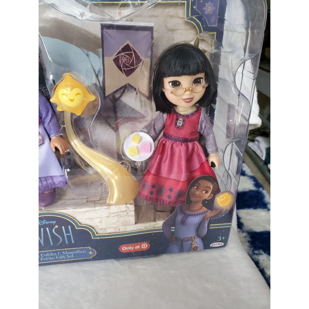 Disney Wish Asha Dahlia & Magnifico Exclusive Petite Doll Gift Set